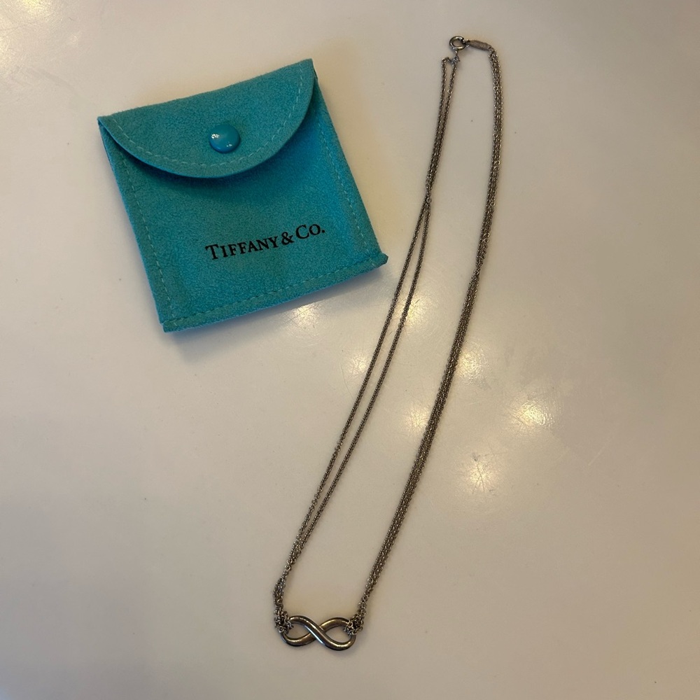 Tiffany’s Infinity double chain necklace
